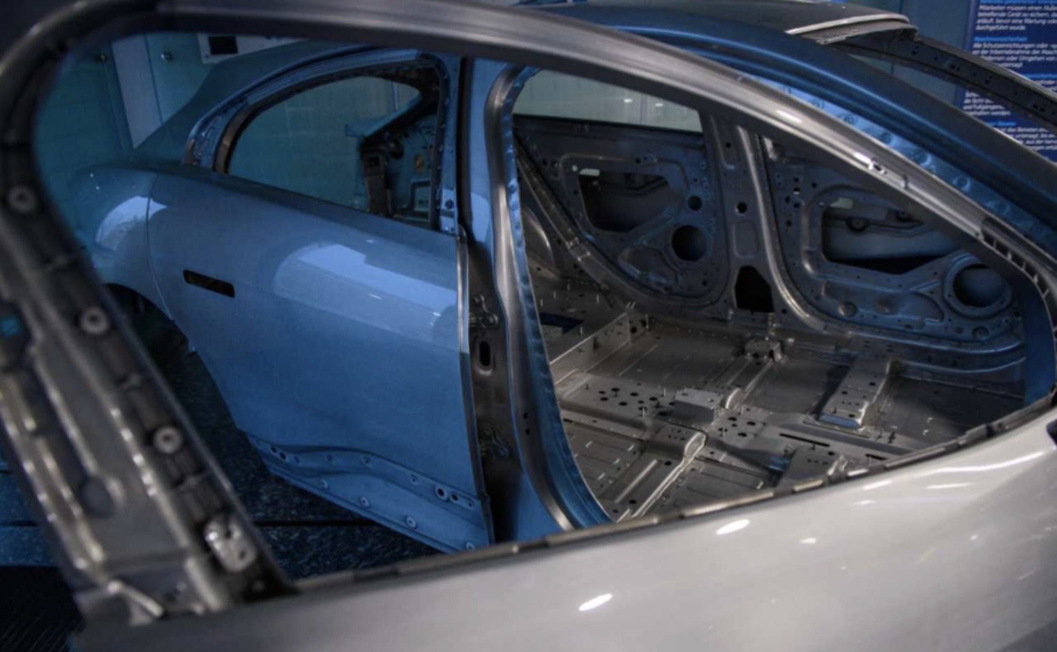 Nuove norme UE su ricambi usati per flotte auto