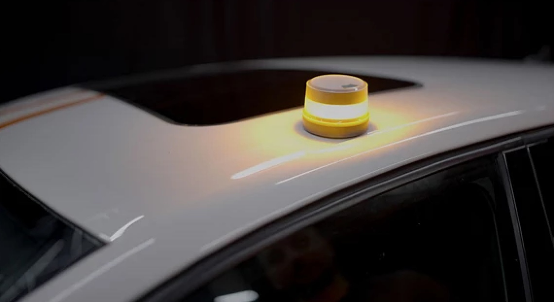 Lampeggiante V16 - Flotte Aziendali